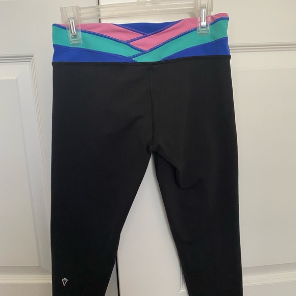 Ivivva crop leggings - Picture 3 of 5